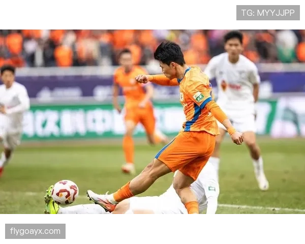 中国足球复兴曙光初现：新星崛起引领未来希望