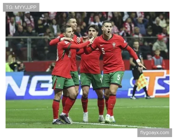 C罗与莱万巅峰期稳定性及持续输出对比分析